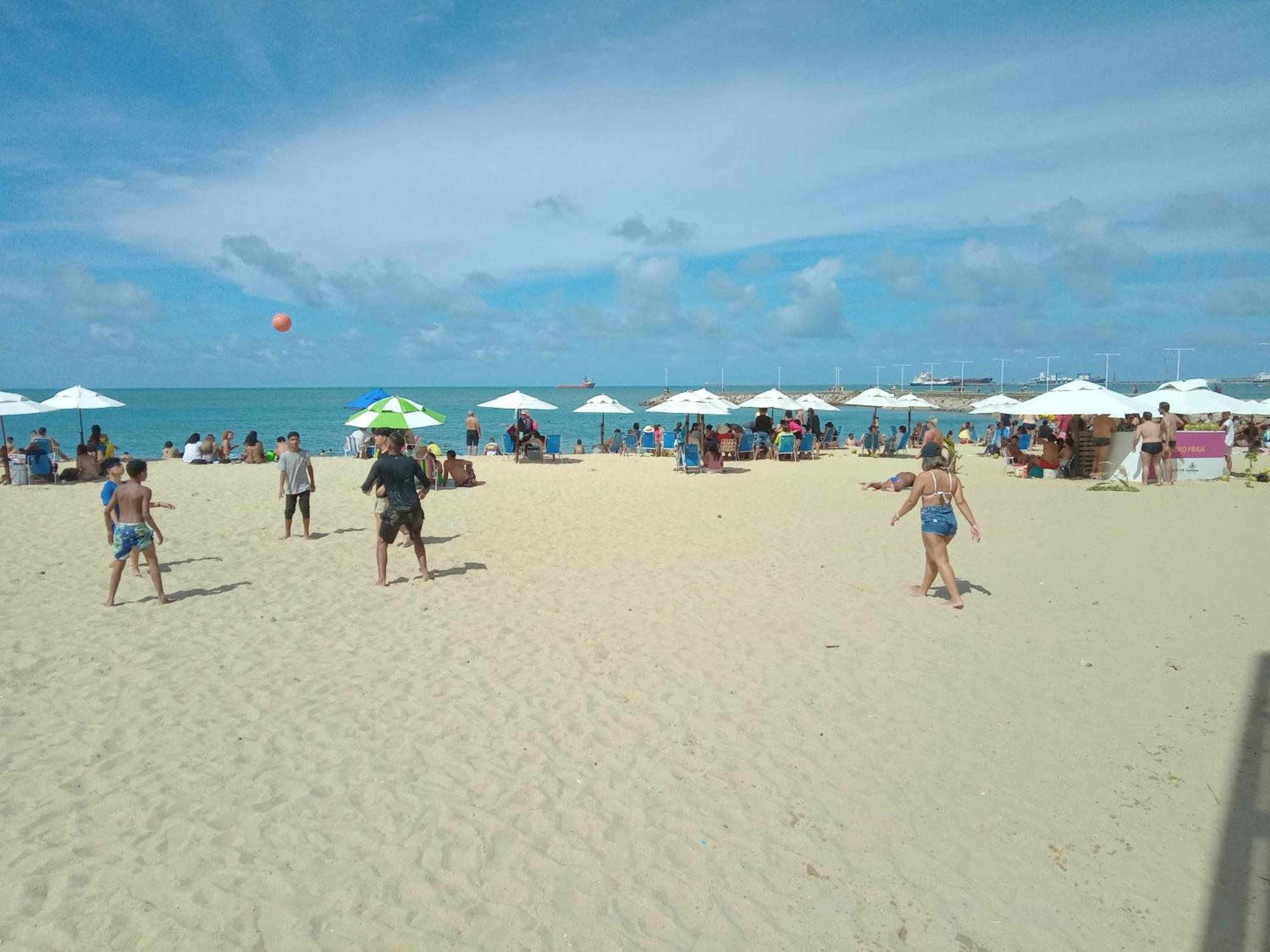 Flat Mar Brasil Tropical - Apartamento De 2 Quartos Com Suite E Vista Do Mar Форталеза Экстерьер фото